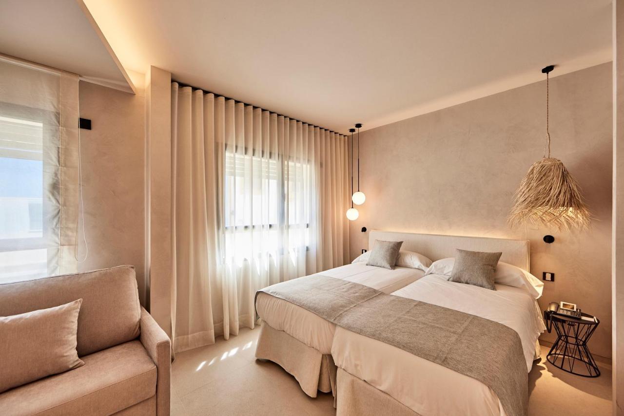 Joe'S Gomila Boutique Hotel ปัลมาเดมายอร์กา ภายนอก รูปภาพ